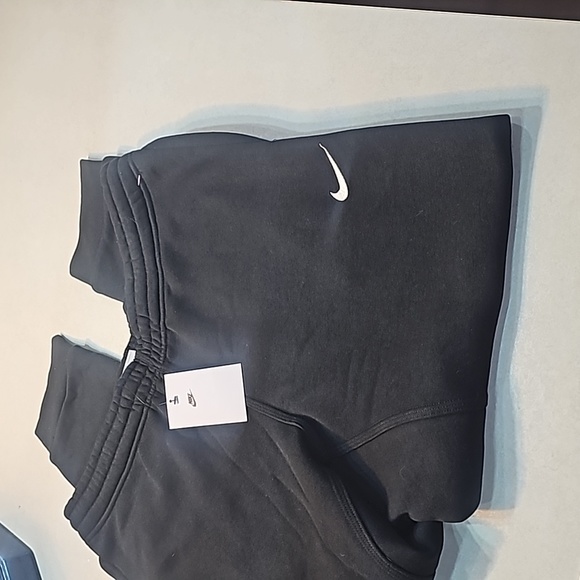 Mens L Nike Standard Fit Tappered Leg Sweatpants - Picture 3 of 5